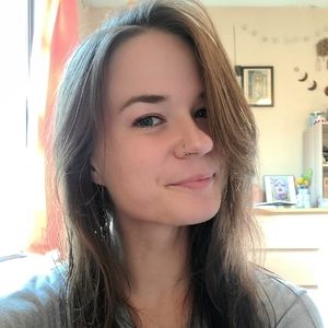 Meet your Posher, Hannah